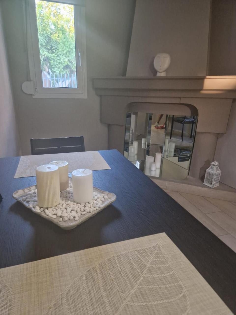 Flyhome Apartment Near The Airport Σπάτα Εξωτερικό φωτογραφία